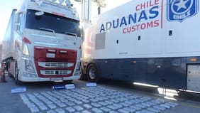 Detectan 150 kilos de cocaína ocultos en camión en Tarapacá: sería comercializada en la RM durante las Fiestas Patrias