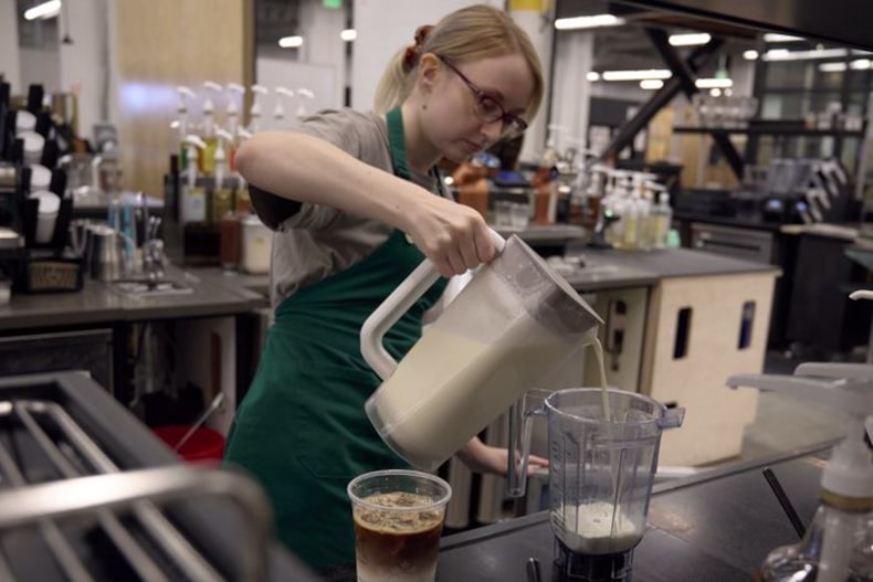 Tryer Sample Starbucks se replantea casi todo, incluso la forma de hacer los ...