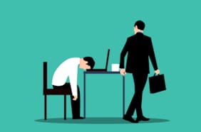 ¿Has pensado renunciar por culpa de tu jefe?