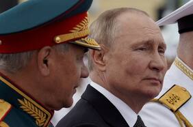 “Alguien será víctima”: Crecen las críticas de la elite rusa por desempeño del ministro de Defensa en Ucrania