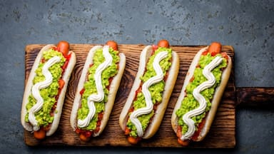 Día del Hot Dog 2026: estas son las promociones para disfrutar este viernes