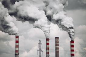 ¿Cómo va Chile con el cumplimiento de sus compromisos para bajar emisiones?