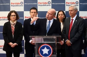 Coordinador económico de Kast califica como “demagogia pura” el salario vital de $750 mil del programa de Jara