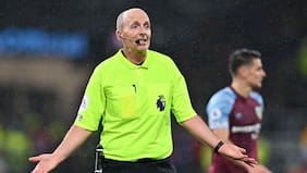 Escándalo en la Premier League por confesiones de exárbitro: “Jugábamos a ver cuánto tiempo aguantamos sin pitar”