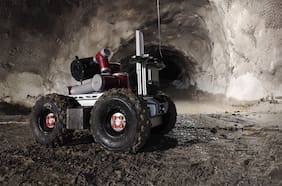 Robots en los túneles: la futurista tecnología de un ingeniero y un diseñador chilenos que está transformando la minería