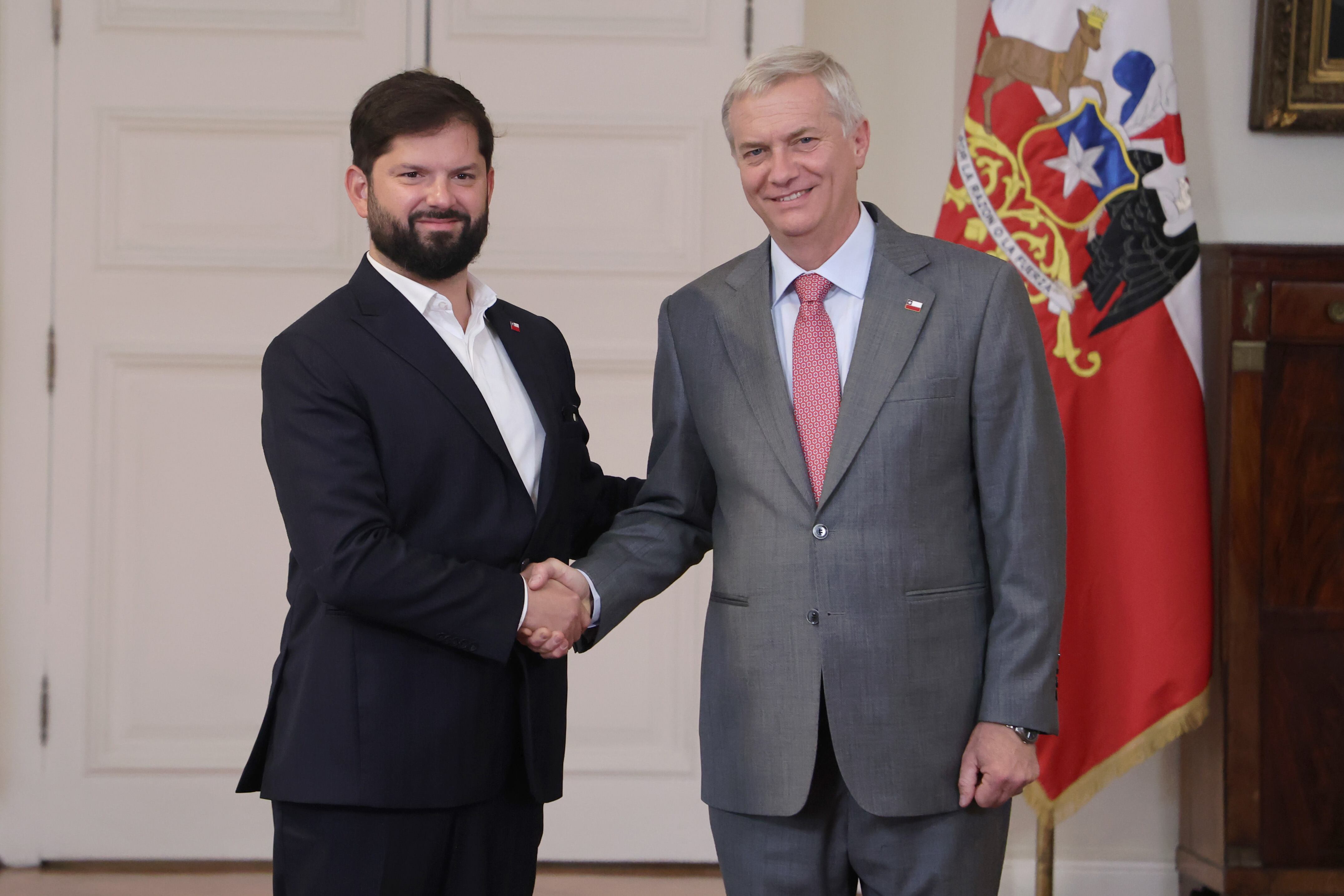 Más autoridades internacionales confirman su asistencia al cambio de mando del 11 de marzo