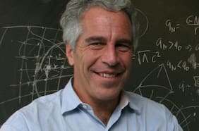 Liberan archivos judiciales de Epstein: príncipe Andrés, Bill Clinton, Stephen Hawking y Michael Jackson son mencionados