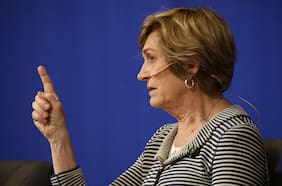 PSC llama a Matthei a “mantener la compostura” tras críticas por descuelgues hacia Kast