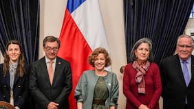 Consejo de Ministros de la Información Territorial aprueba tres acuerdos en su primera sesión realizada en La Moneda