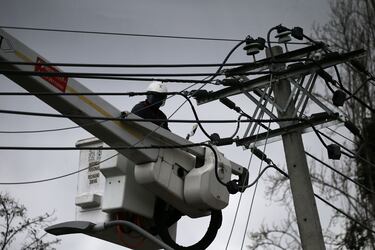 Las 8 comunas de la RM con corte de luz programado para este viernes