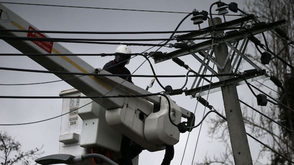 Las 8 comunas de la RM con corte de luz programado para este viernes
