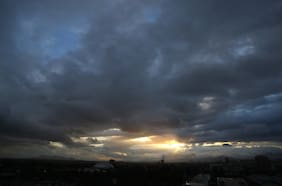 Viento y lluvia: Meteochile confirma el pronóstico para la Región Metropolitana y la zona central