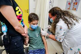 La variante Delta pone en jaque la reapertura de Israel