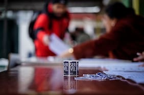 Desde una Vespa a derechos de autor y paquetes de acciones: El patrimonio de los consejeros del Partido Republicano, la centroderecha y el oficialismo