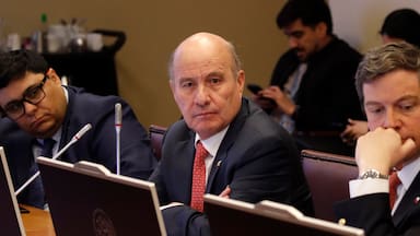 MK4: Quiroz dice que Fonavi no elevará precios de viviendas y la CMF afirma que personas deben responder si no cuidan adecuadamente sus claves