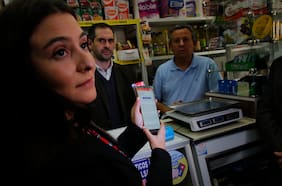 ¿Cómo pagar la cuenta de la luz utilizando el Bolsillo Familiar Electrónico?