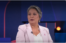 Jeannette Jara disipa dudas por anexo de su programa: “Va a estar publicado el lunes”