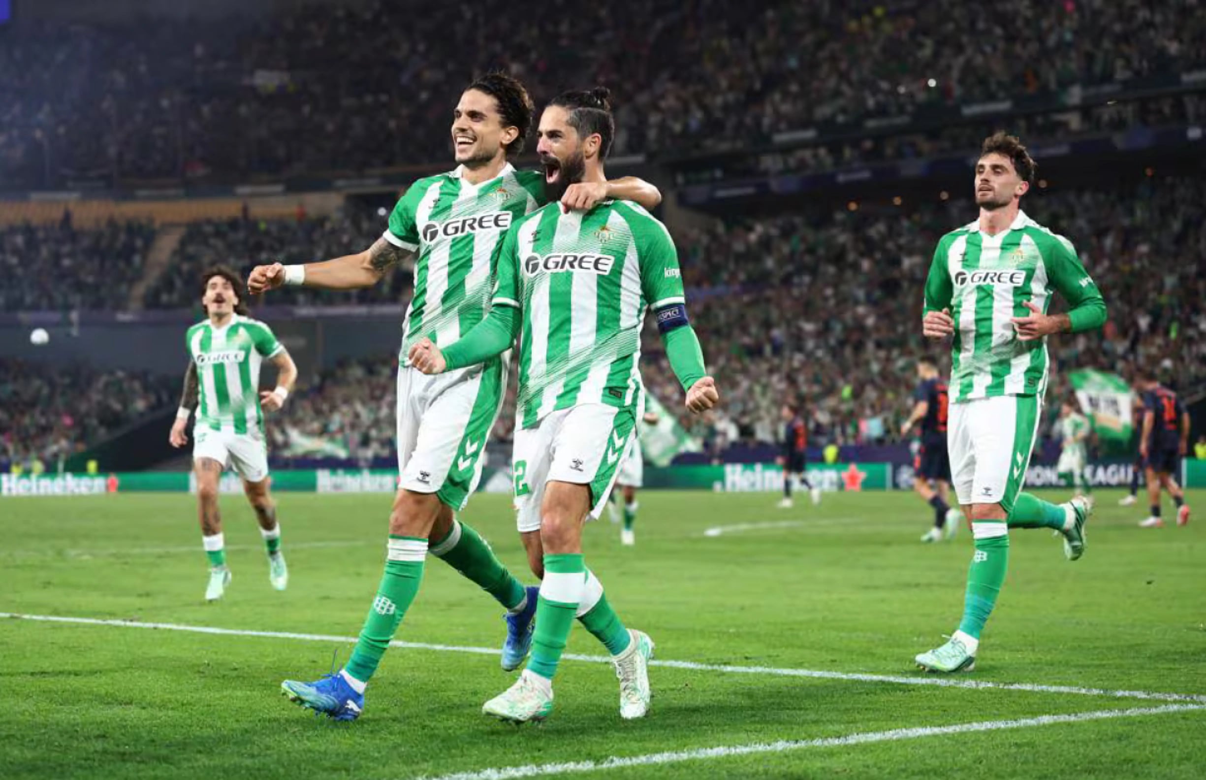 Como PSG y Real Madrid: el Betis de Pellegrini saca pecho en Europa y tiene puntaje ideal en la Champions League