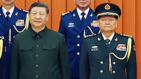 Xi Jinping culmina la purga del que fuera su principal asesor en el Ejército chino expulsándolo del Parlamento
