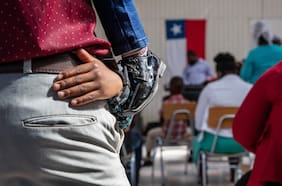 Migrantes en Chile: Quieren nacionalizarse  y un tercio ha sentido discriminación