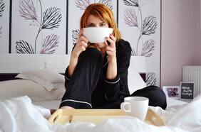 ¿Dormiste mal anoche? Estos alimentos mejores que el café te ayudarán a despertar