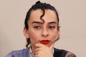 Facultad de Derecho U. de Chile rechaza hechos de violencia tras funa a diputada Javiera Rodríguez