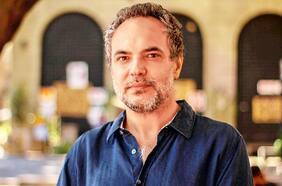 Juan Manuel Garrido, director de Ciencia en Chile Contemporáneo: “La ciencia no necesita una ideología para imponer su necesidad”