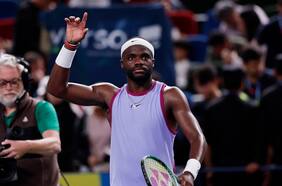 “Maldito idiota”: Frances Tiafoe tiene su noche de furia en el Masters 1000 de Shanghái con juez de silla ecuatoriano