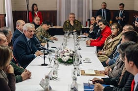 Kast se reúne con “víctimas de terrorismo” en La Araucanía y promete impulsar iniciativas para saldar “deuda que Chile tiene” con ellos