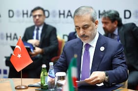 Turquía pide una transición “ordenada” en Siria tras la caída del régimen de Assad