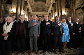 Ceremonias, vigilias y un paro general: las formas en que Uruguay conmemora los 50 años de su golpe de Estado