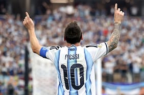 Messi se cita con la historia: La Pulga va por el trofeo que zanja la eterna disputa con Maradona y Pelé