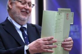 Elecciones regionales y municipales 2024: ¿Cómo se dobla el voto?