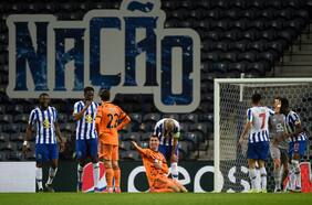 La Juve maquilla su esperpento en Oporto