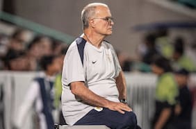 A horas de la rueda de prensa de Marcelo Bielsa: directiva de Uruguay toma una decisión sobre el futuro del técnico