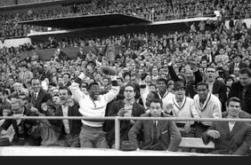 Pelé se eterniza en el Estadio Nacional: el homenaje que O Rei recibirá en Ñuñoa a un año de su muerte