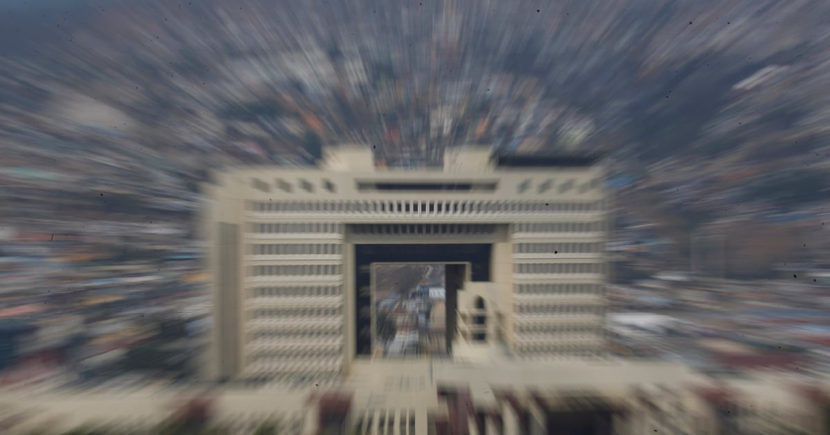 La fractura del diálogo político: El bloque Frente Amplio-PC y su imagen como opositor intransigente