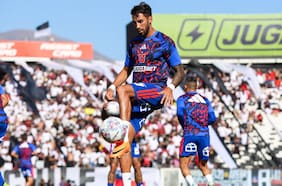 “En Pedreros te dimos de comer”: el duro recibimiento de los hinchas de Colo Colo para Juan Martín Lucero en el Superclásico