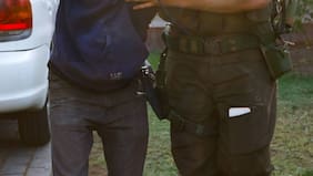 Detienen a cuatro menores de edad tras robo de vehículo que terminó en persecución desde Las Condes al centro de Santiago