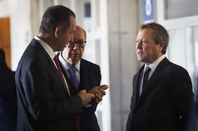 Caso Australis: tribunal comienza a cerrar la arista penal y querellantes lanzan duras críticas a fiscalía