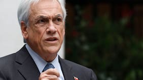 RN normaliza relaciones con libertarios tras disculpas públicas de asesor que tildó al expresidente Piñera de “traidor”