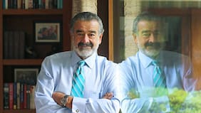 Andrónico Luksic en clave vacaciones: destaca paisajes de la Patagonia chilena durante un recorrido en bicicleta