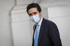 Hacienda dice que se han pagado cerca de 400 mil bonos clase media y se compromete con trabajadoras de casa particular