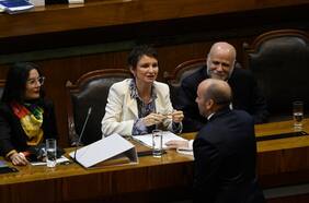 Desde “dejó en claro la derrota cultural de la izquierda radical” hasta “fue un show mediático”: las reacciones tras la interpelación a la ministra Tohá
