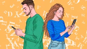 Hablemos de amor: relaciones que viven en un chat