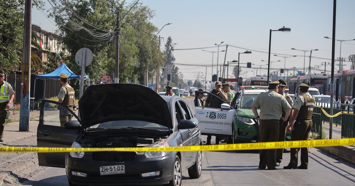 Banda cierra “tour delictual” intentando atropellar a carabineros en San Ramón