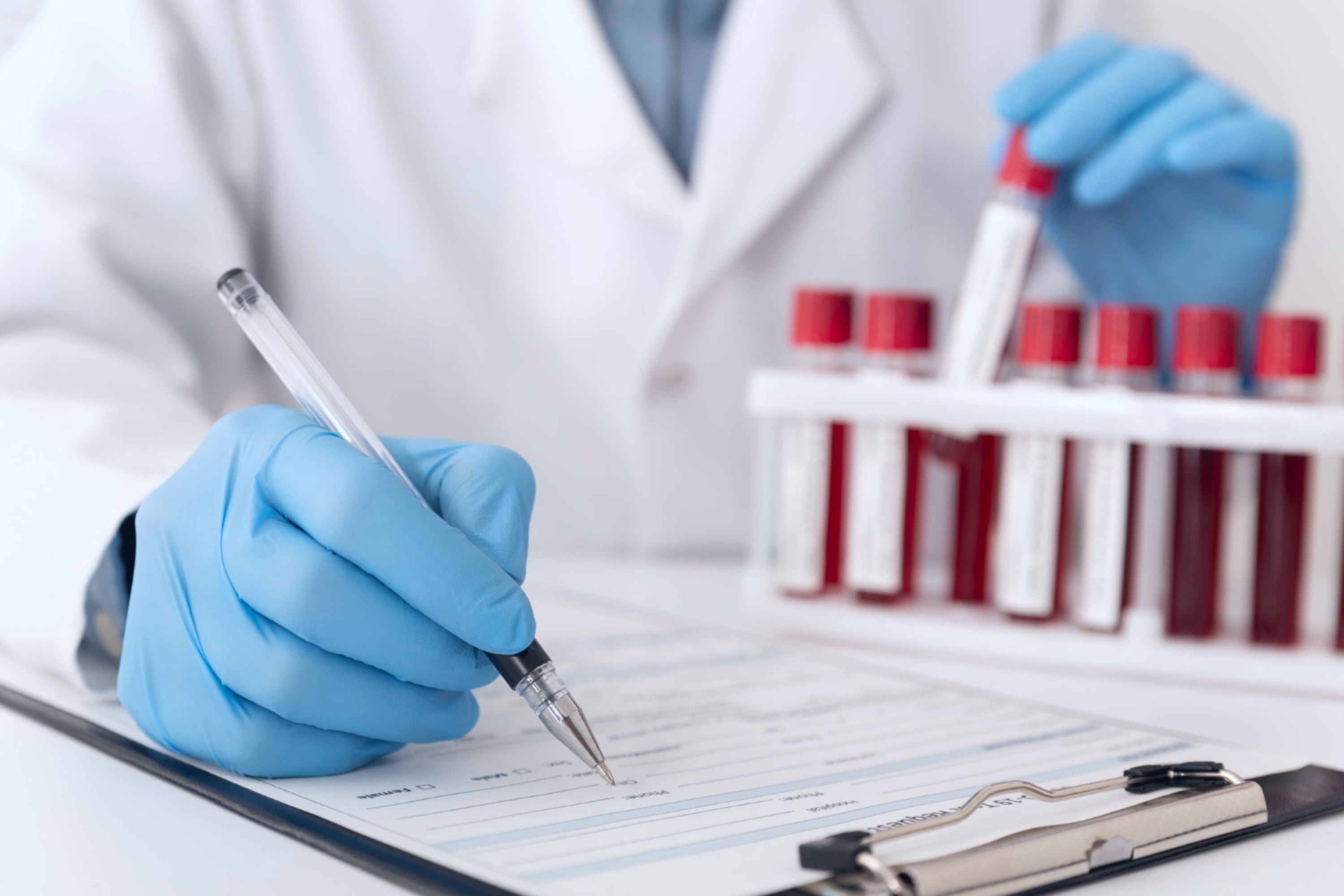 Científicos desarrollan un examen de sangre que promete detectar múltiples tipos de cáncer y dónde se originaron