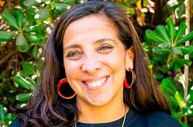 Columna de Irina Reyes: Más liderazgos femeninos para la transformación productiva sostenible de Chile