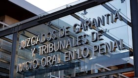 PDI detiene a funcionario del 3° TOP de Santiago por filtración de información a organización criminal