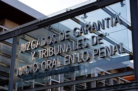 PDI detiene a funcionario del 3° TOP de Santiago por filtración de información a organizaciones criminales